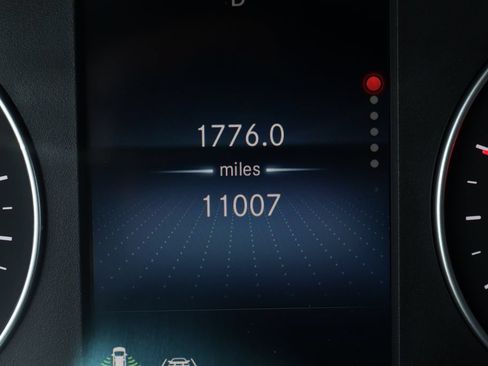 Used 2024 Mercedes-Benz Sprinter 2500 image 29