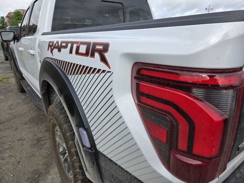 Used 2025 Ford F150 Raptor image 5