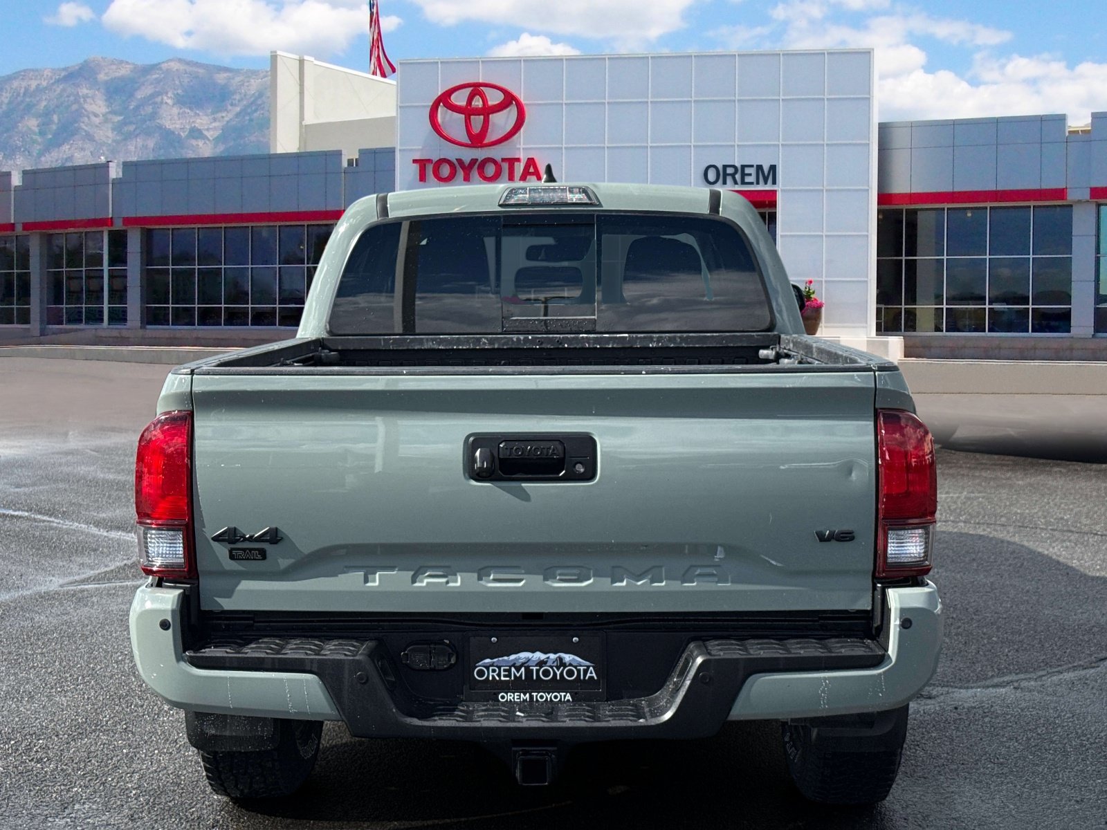 Used 2023 Toyota Tacoma 4x4 Double Cab w/ Trail Edition image 4