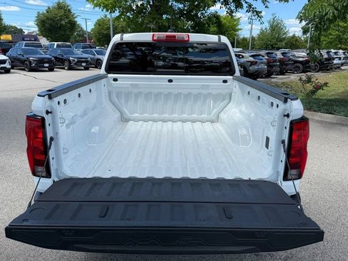 Used 2023 Chevrolet Colorado LT w/ LT Convenience Package RWD image 9
