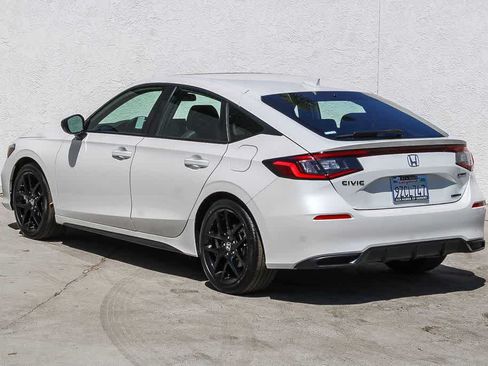 Used 2026 Honda Civic Sport image 4