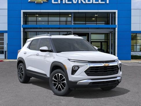 New 2026 Chevrolet TrailBlazer LT FWD image 7