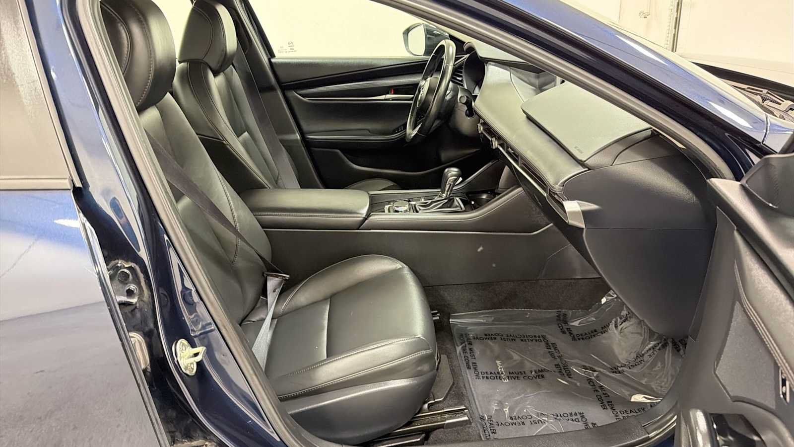 Used 2024 MAZDA MAZDA3 s FWD image 29