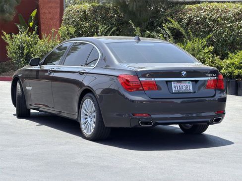 Used 2012 BMW 750Li RWD image 5