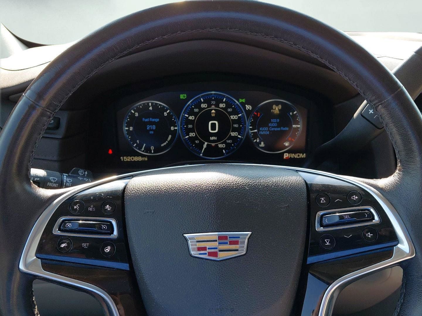 Used 2015 Cadillac Escalade Luxury AWD/4WD image 36
