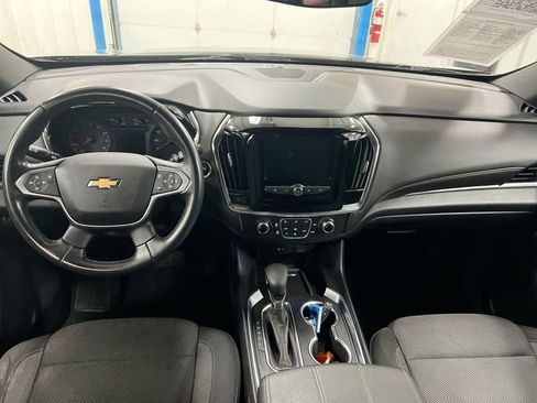 Used 2022 Chevrolet Traverse LT AWD/4WD image 10