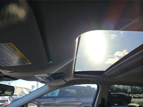 Used 2023 Nissan Altima 2.0 SR image 7