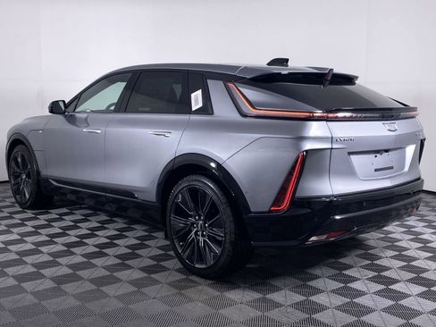 New 2025 Cadillac Lyriq Sport w/ Nappa Leather Package AWD/4WD image 20