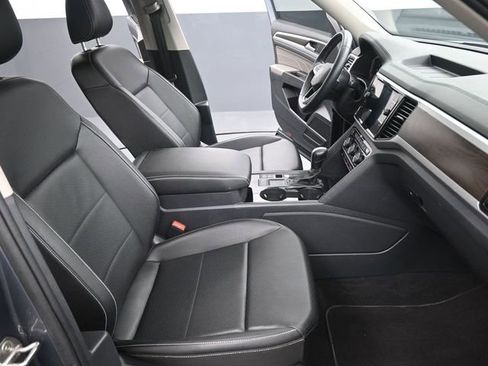 Used 2023 Volkswagen Atlas SE image 27
