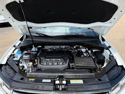 Used 2024 Volkswagen Tiguan SEL R-Line w/ MDO Package, Two-Row AWD/4WD image 52