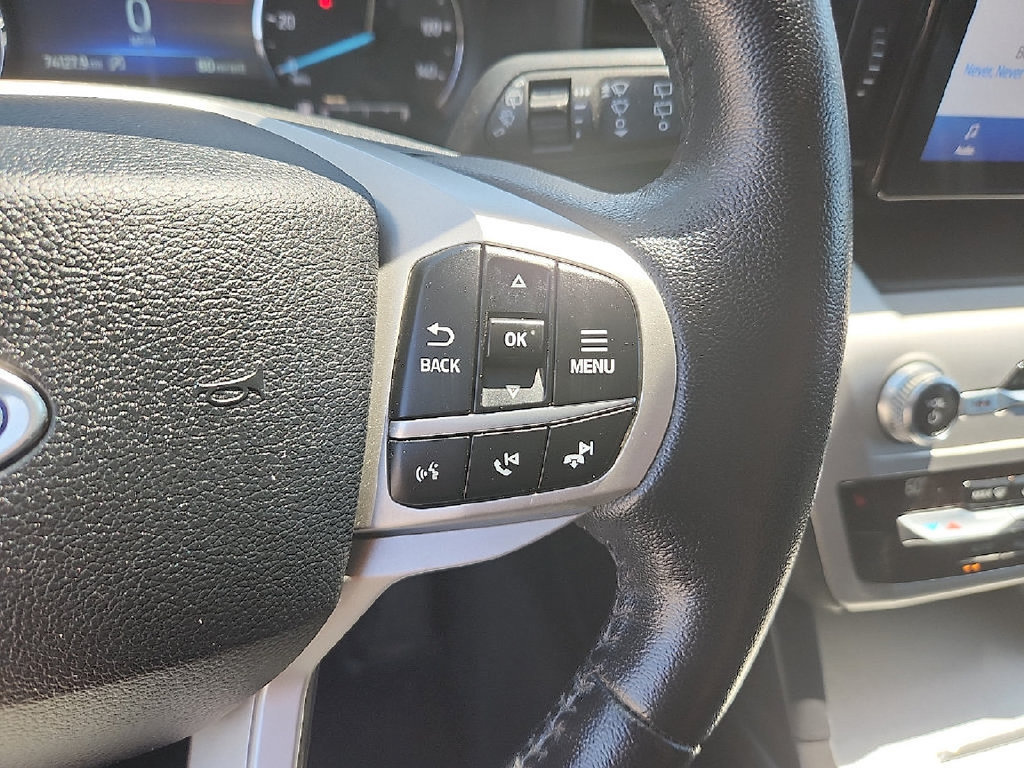 Used 2021 Ford Explorer XLT AWD/4WD image 18