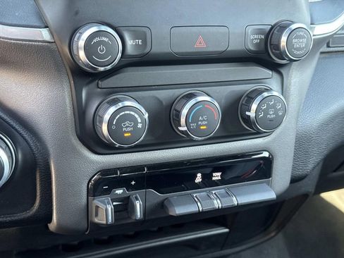 Used 2024 RAM 2500 Big Horn image 15