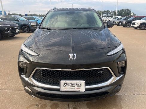 New 2026 Buick Encore GX Sport Touring w/ Advanced Technology Package image 9