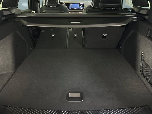 Used 2025 BMW X3 xDrive30i w/ Convenience Package image 34