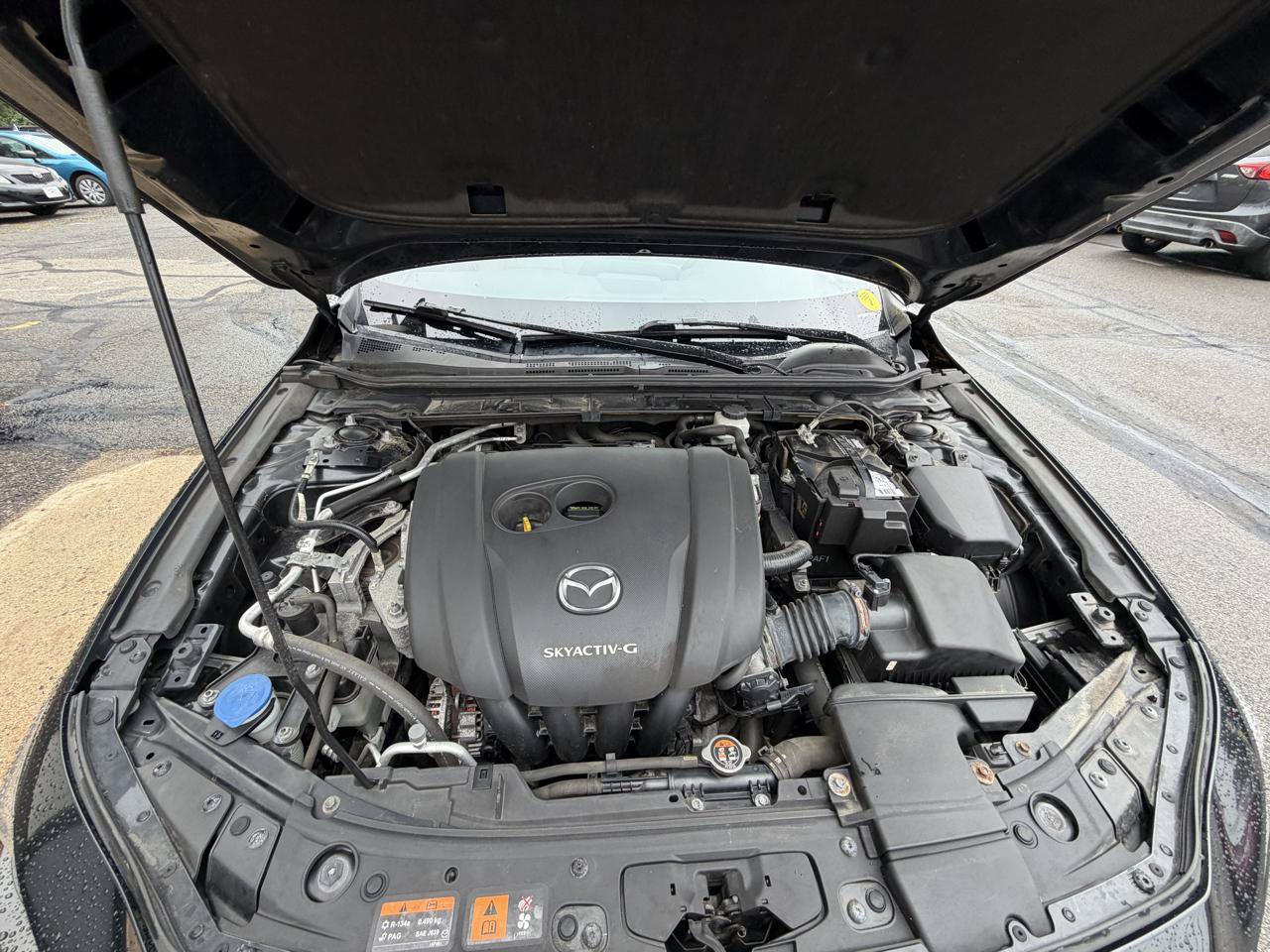 Used 2019 MAZDA MAZDA3 AWD Hatchback w/ Preferred Pkg image 19