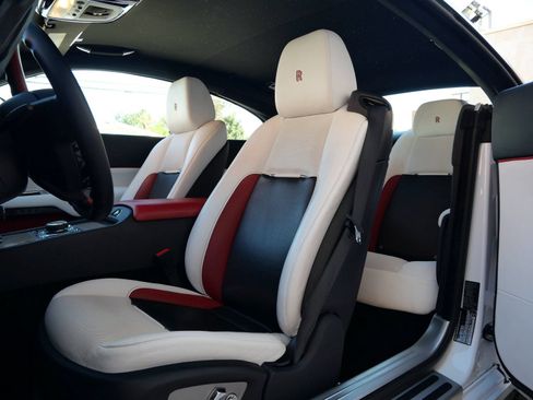 Certified 2021 Rolls-Royce Wraith w/ Rolls-Royce Signature Package RWD image 28