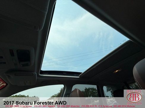 Used 2017 Subaru Forester 2.5i Touring AWD/4WD image 30