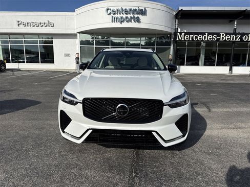 New 2026 Volvo XC60 B5 Ultra w/ Protection Package Premier AWD/4WD image 8