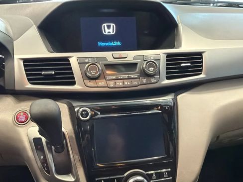Used 2016 Honda Odyssey EX-L image 24
