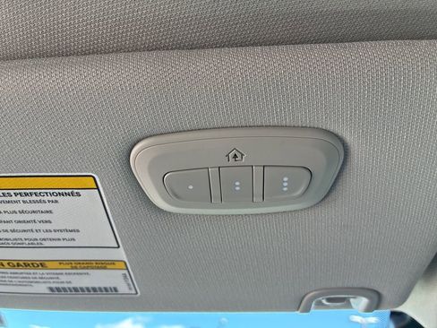 Used 2023 Jeep Cherokee Altitude Lux w/ Lux Elite Package image 19