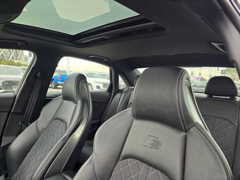 Used 2022 Audi S4 Premium Plus image 23
