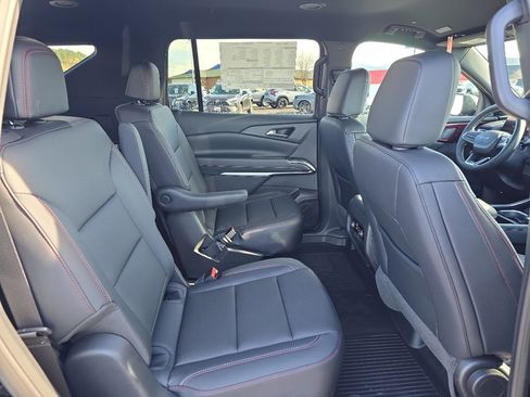 New 2026 Chevrolet Traverse Z71 w/ Driver Confidence Package AWD/4WD image 25