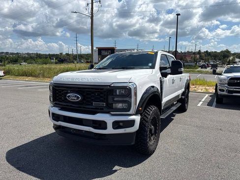Used 2024 Ford F250 Lariat w/ Lariat Ultimate Package AWD/4WD image 5