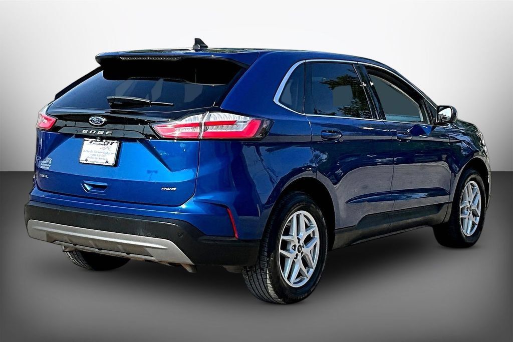 Used 2023 Ford Edge SEL AWD/4WD image 6