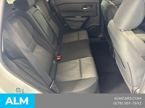 Used 2025 Nissan Rogue SV image 19