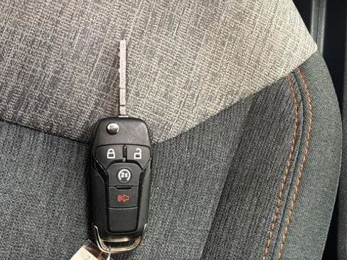 Used 2022 Ford Maverick XLT w/ Equipment Group 300A Standard AWD/4WD image 21