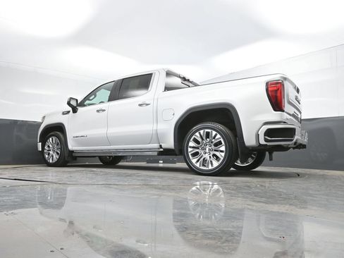 Used 2020 GMC Sierra 1500 Denali w/ Denali Ultimate Package AWD/4WD image 36