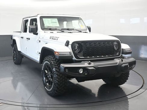 New 2026 Jeep Gladiator Willys image 9