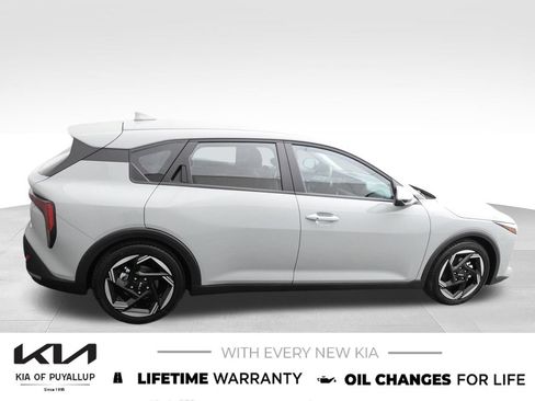 New 2026 Kia K4 EX FWD image 4