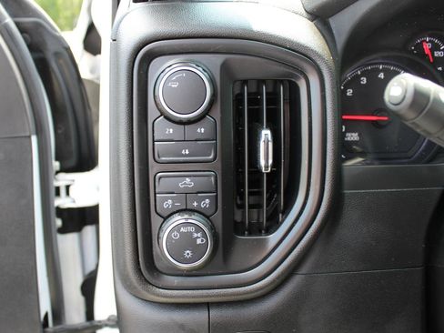 Used 2024 Chevrolet Silverado 2500 W/T AWD/4WD image 30