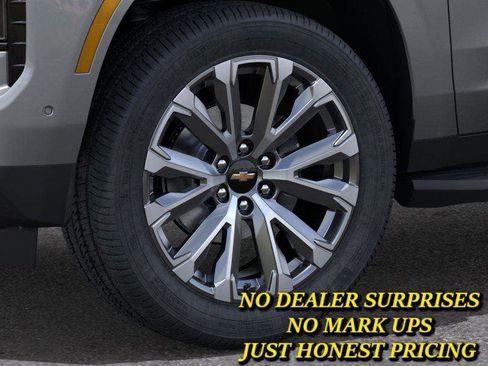 New 2026 Chevrolet Tahoe High Country w/ Sun And Tow Package AWD/4WD image 9