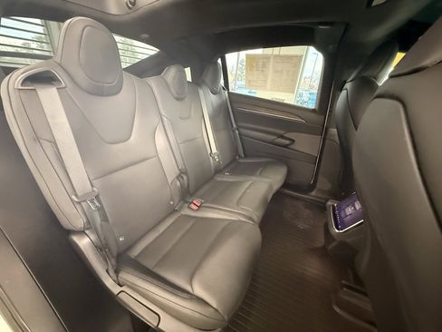 Used 2023 Tesla Model X image 21