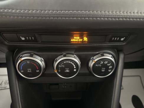 Used 2019 MAZDA CX-3 Touring w/ Touring I-ACTIVSENSE Package AWD/4WD image 18