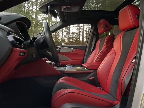 Used 2022 Acura MDX A-Spec image 13