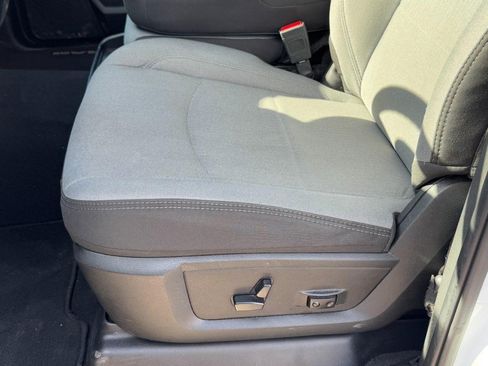 Used 2024 RAM 2500 Big Horn image 22