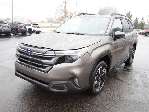 New 2025 Subaru Forester Limited image 11