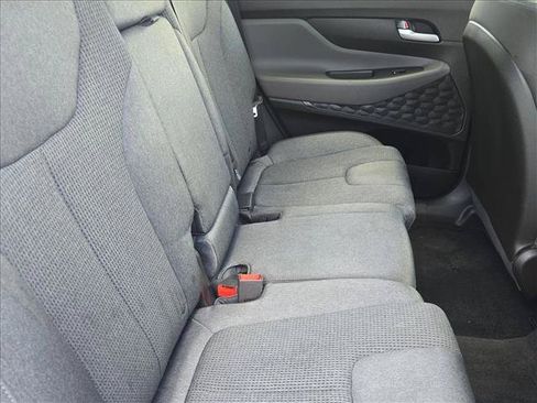Used 2019 Hyundai Santa Fe SE FWD image 19