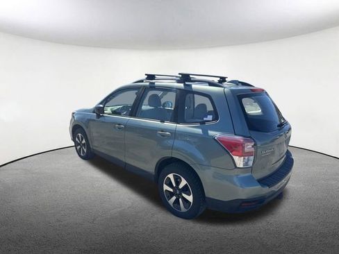 Used 2017 Subaru Forester 2.5i w/ Alloy Wheel Package AWD/4WD image 27
