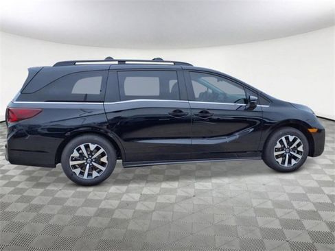 New 2026 Honda Odyssey EX-L image 2