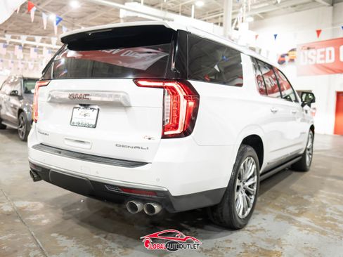 Used 2021 GMC Yukon XL Denali w/ Denali Ultimate Package image 7
