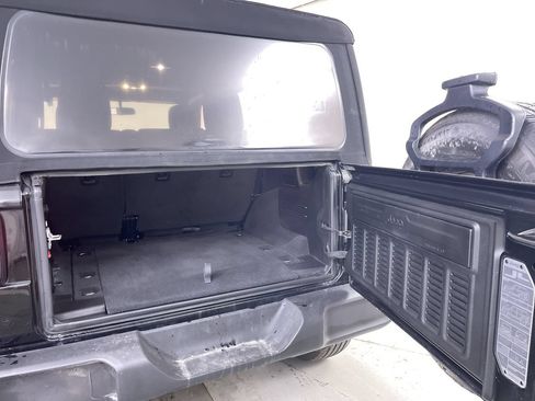 Used 2022 Jeep Wrangler Unlimited Sport AWD/4WD image 20