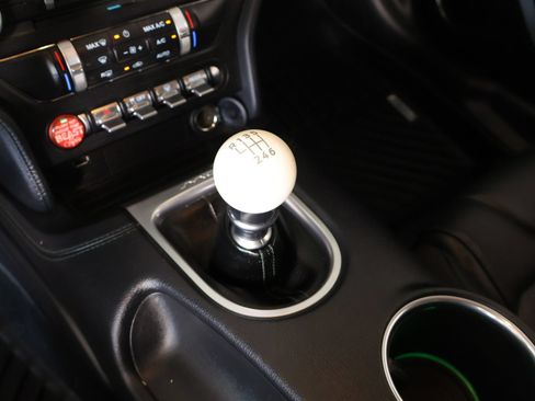 Used 2019 Ford Mustang Bullitt w/ Bullitt Electronics Package RWD image 8