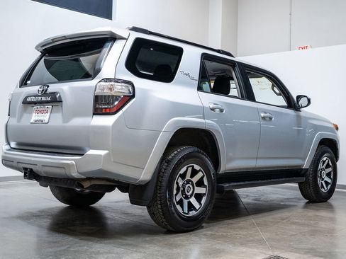 Used 2024 Toyota 4Runner TRD Off-Road image 7