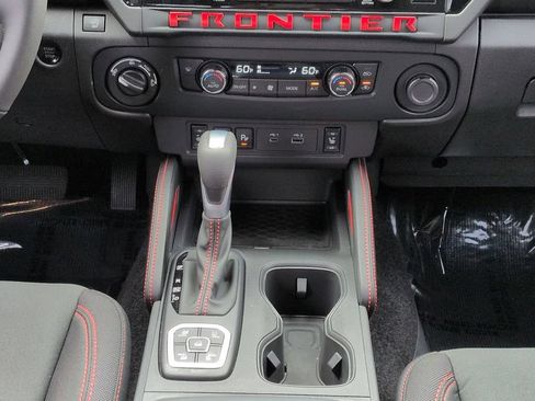 Certified 2026 Nissan Frontier PRO-4X w/ Tow Package AWD/4WD image 19
