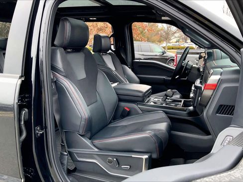 Used 2025 Ford F150 Raptor image 8