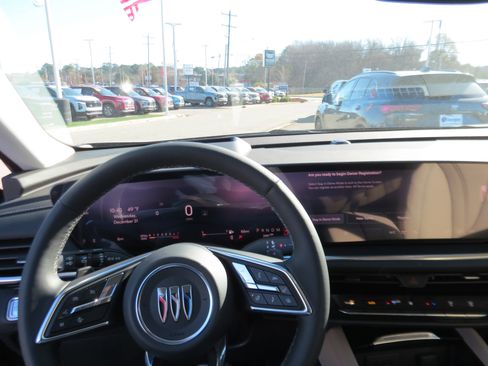 New 2026 Buick Envision Preferred image 16